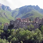La Scala Sleeps 4 With Mountain Views Nyaraló Colletta