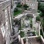 La Scala Sleeps 4 With Mountain Views *