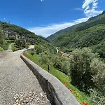 Nyaraló La Scala Sleeps 4 With Mountain Views Colletta