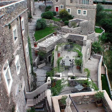 La Scala Within A Stunning 13th Century Setting *