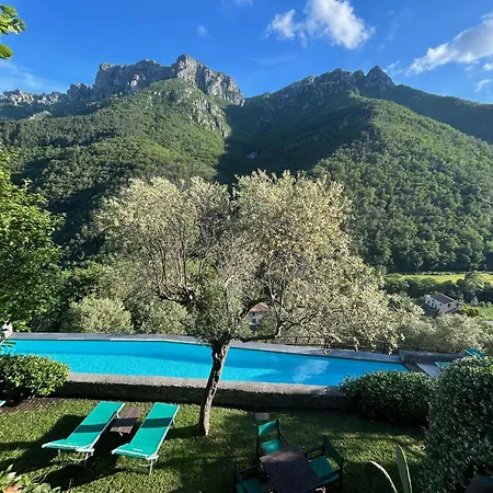 La Scala Sleeps 4 With Mountain Views 펜션