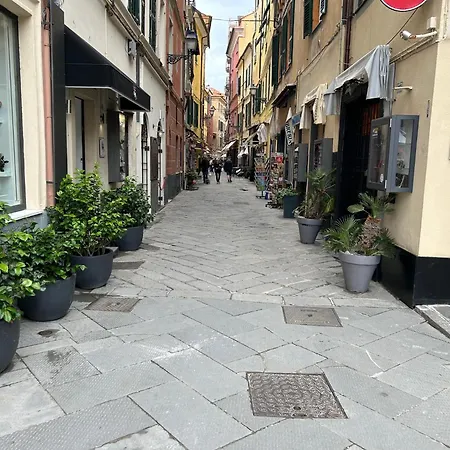 La Scala Within A Stunning 13th Century Setting * Colletta