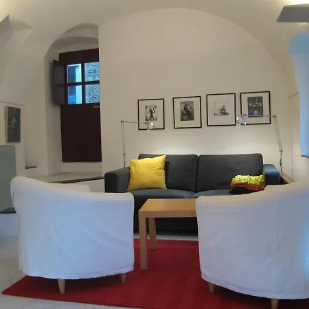 La Scala Within A Stunning 13th Century Setting 度假居 Colletta