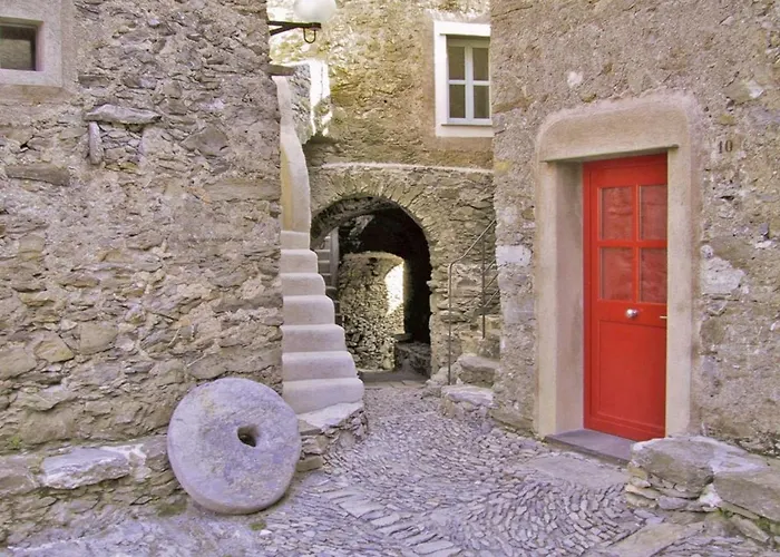 Сasa de vacaciones La Scala Within A Stunning 13th Century Setting *